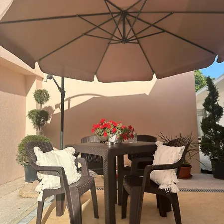 Nicolas Guest house