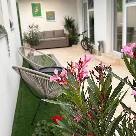 Nicolas Pensjonat 3*